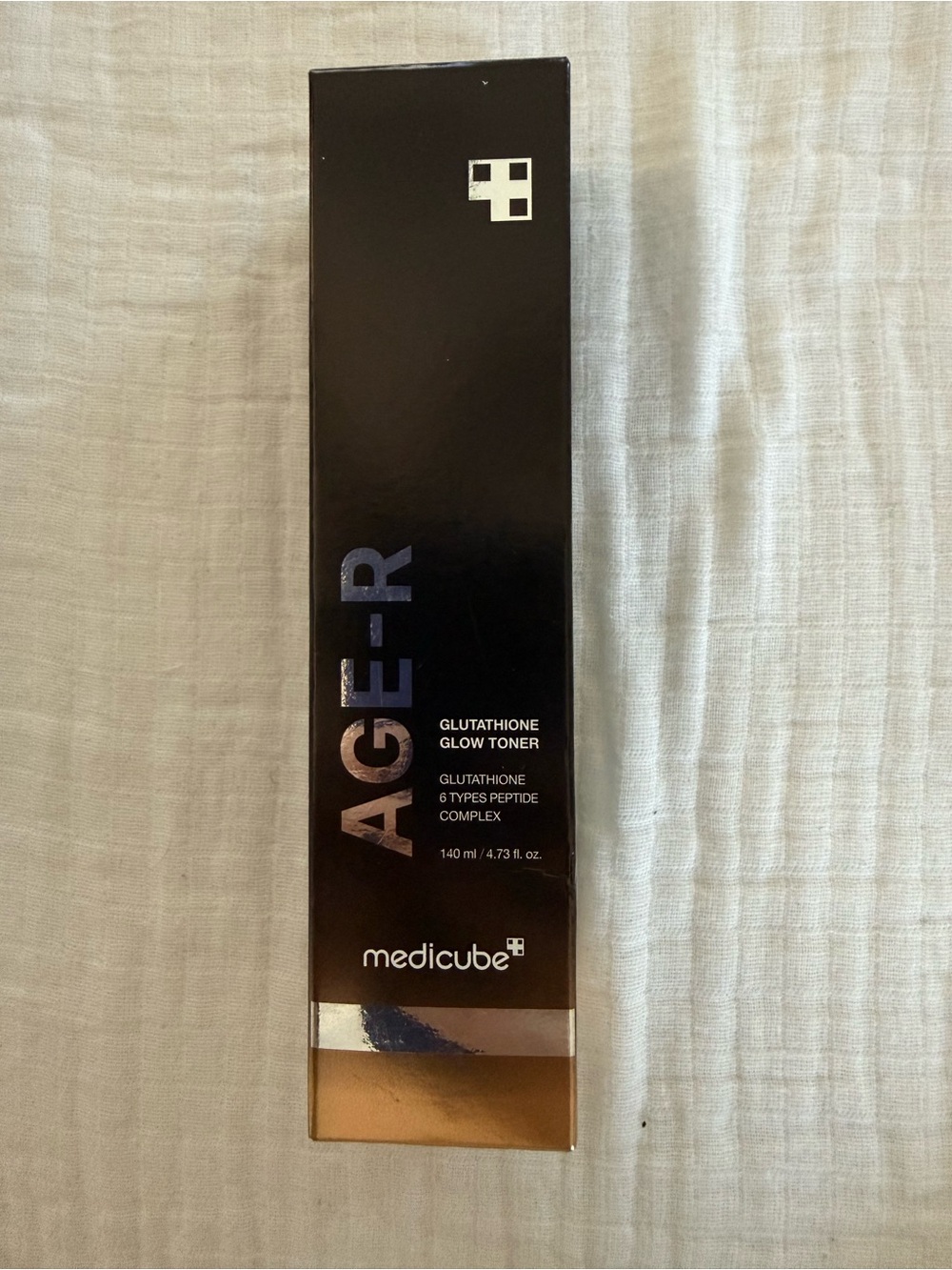 NIB Medicube Age-R Glutathione Glow Toner 140mL